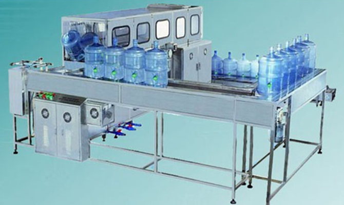 Automatic Bottle Filling Machine